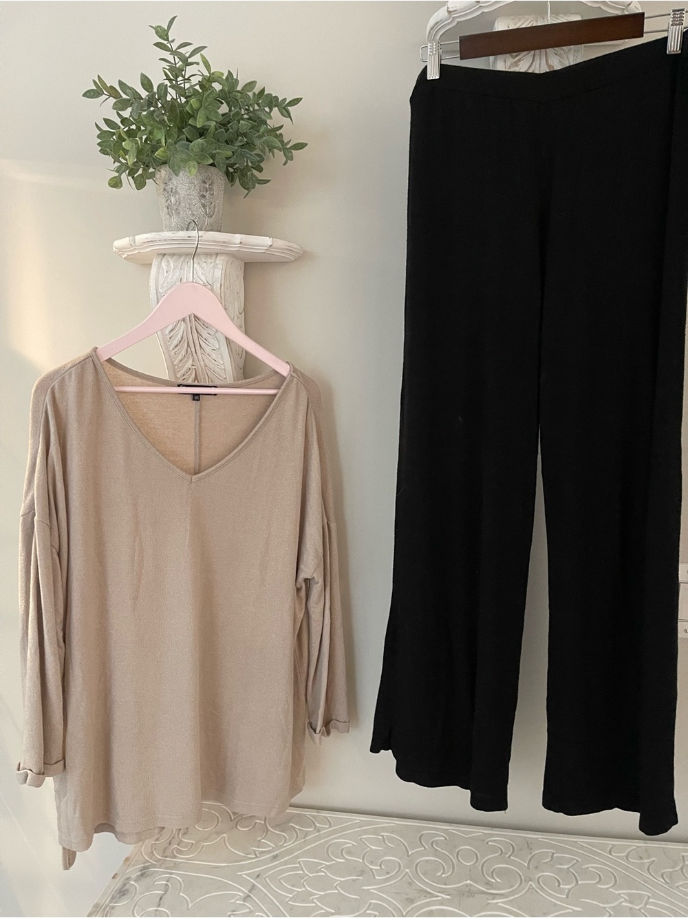 Women's V-Neck Long Sleeve Top in Beige & Black Pants
